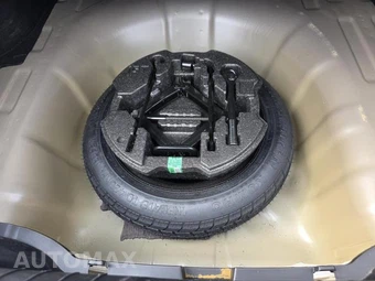 2025 Hyundai Elantra SEL Convenience - miniatura 18