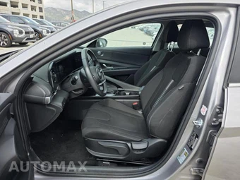 2025 Hyundai Elantra SEL Convenience - miniatura 22