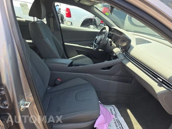 2025 Hyundai Elantra SEL Convenience - miniatura 14