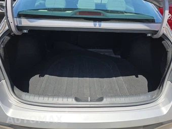 2025 Hyundai Elantra SEL Convenience - miniatura 23