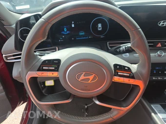2025 Hyundai Elantra SEL Convenience - miniatura 10