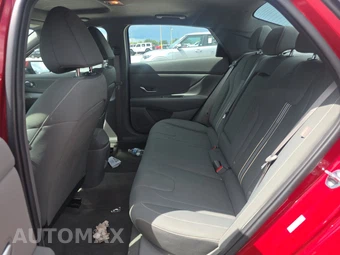 2025 Hyundai Elantra SEL Convenience - miniatura 13