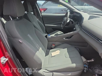 2025 Hyundai Elantra SEL Convenience - miniatura 8