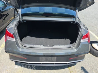2025 Hyundai Elantra SEL Convenience - miniatura 17