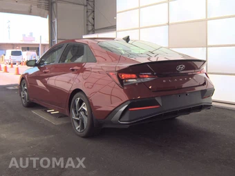 2025 Hyundai Elantra SEL Sport - miniatura 6