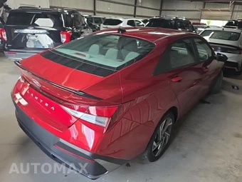 2025 Hyundai Elantra SEL Sport - miniatura 4