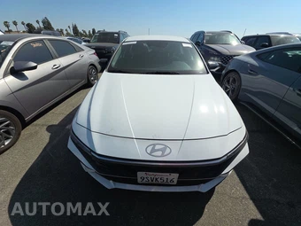 2025 Hyundai Elantra SEL Sport - miniatura 2