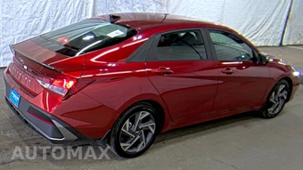 2025 Hyundai Elantra SEL Sport - miniatura 4