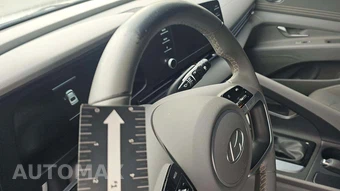 2025 Hyundai Elantra SEL Sport - miniatura 25