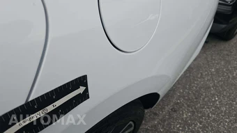 2025 Hyundai Elantra SEL Sport - miniatura 32