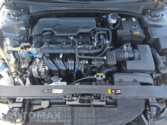 2025 Hyundai Elantra SEL Sport - miniatura 15
