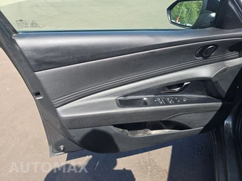 2025 Hyundai Elantra SEL Sport - miniatura 9