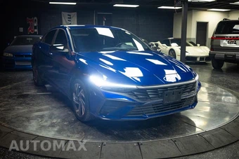 2025 Hyundai Elantra SEL Sport - miniatura 5
