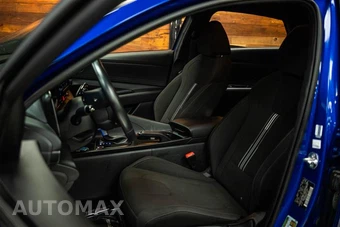 2025 Hyundai Elantra SEL Sport - miniatura 9