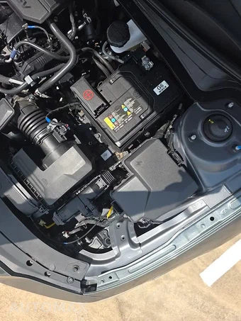 2025 Hyundai Elantra SEL Sport - miniatura 18