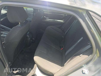 2025 Hyundai Elantra SEL Sport - miniatura 7