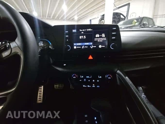 2025 Hyundai Elantra SEL Sport - miniatura 10