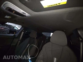 2025 Hyundai Elantra SEL Sport - miniatura 11