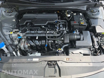 2025 Hyundai Elantra SEL Sport - miniatura 15