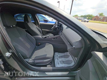 2025 Hyundai Elantra SEL Sport - miniatura 18