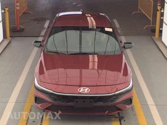 2025 Hyundai Elantra SEL Sport - miniatura 2