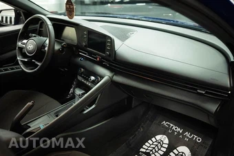 2025 Hyundai Elantra SEL Sport - miniatura 13