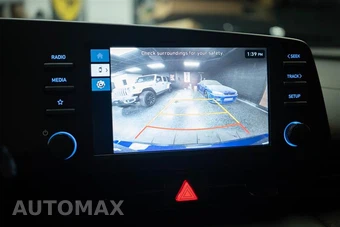 2025 Hyundai Elantra SEL Sport - miniatura 22