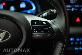 2025 Hyundai Elantra SEL Sport - miniatura 24