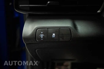 2025 Hyundai Elantra SEL Sport - miniatura 27