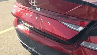 2025 Hyundai Elantra SEL Sport - miniatura 27