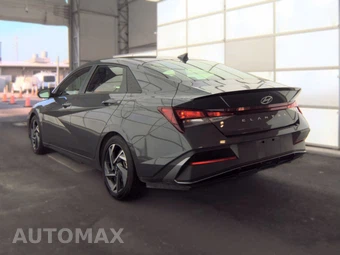 2025 Hyundai Elantra SEL Sport - miniatura 6