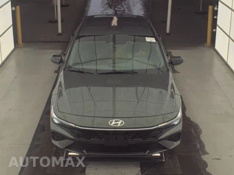 2025 Hyundai Elantra SEL Sport - miniatura 2