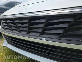 2025 Hyundai Elantra SEL Sport - miniatura 25