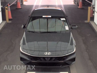 2025 Hyundai Elantra SEL Sport - miniatura 2
