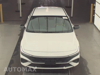 2025 Hyundai Elantra SEL Sport - miniatura 2
