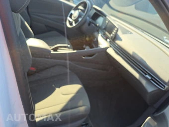 2025 Hyundai Elantra SEL Sport - miniatura 8