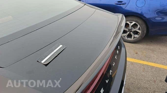 2025 Hyundai Elantra SEL Sport - miniatura 30
