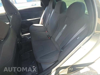 2025 Hyundai Elantra SEL Sport - miniatura 13