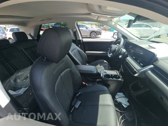 2025 Hyundai IONIQ 5 Limited - miniatura 8