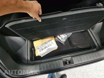 2025 Hyundai IONIQ 5 SE - miniatura 15