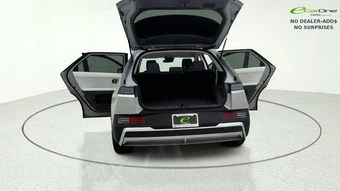2025 Hyundai IONIQ 5 SE - miniatura 14