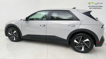2025 Hyundai IONIQ 5 SE - miniatura 24