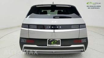 2025 Hyundai IONIQ 5 SE - miniatura 25