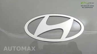 2025 Hyundai IONIQ 5 SE - miniatura 32