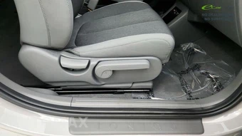 2025 Hyundai IONIQ 5 SE - miniatura 36