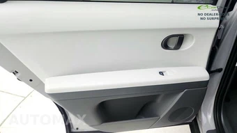 2025 Hyundai IONIQ 5 SE - miniatura 45