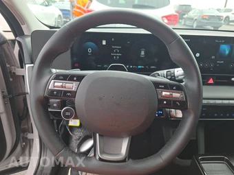 2025 Hyundai IONIQ 5 SE - miniatura 10