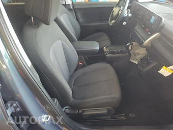 2025 Hyundai IONIQ 5 SE Standard Range - miniatura 8