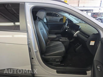 2025 Hyundai IONIQ 5 SEL - miniatura 8