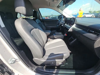 2025 Hyundai IONIQ 5 SEL - miniatura 8
